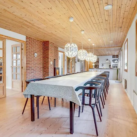 Cozy In Romo With Kitchen Hébergement de vacances